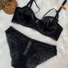 Load image into Gallery viewer, Love Spell Plunge Bra & Panty (Unpadded)