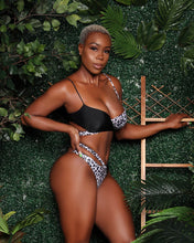 Load image into Gallery viewer, Queening in Kauai Multiprint Bikini
