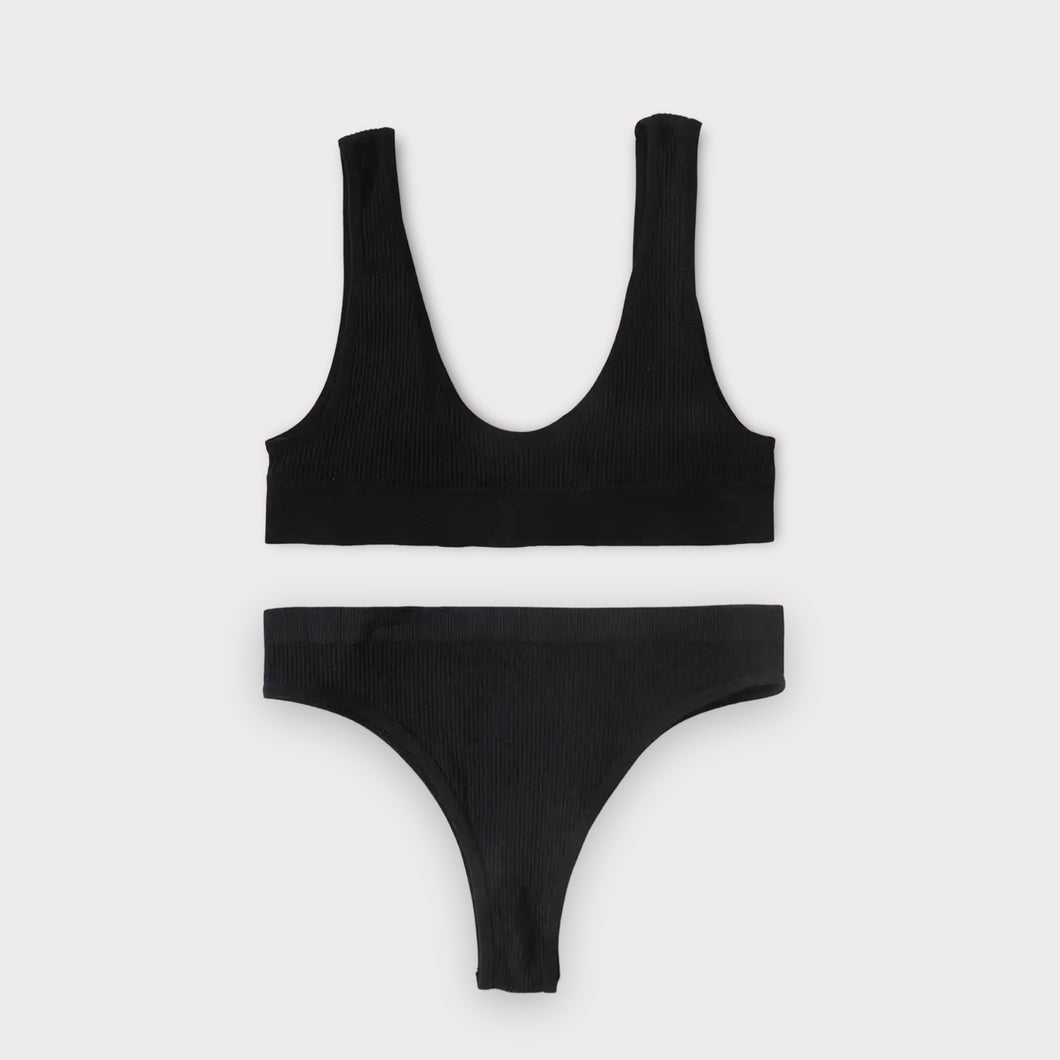 Pillow Talk Seamless Bralette & Panty
