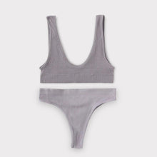 Load image into Gallery viewer, Pillow Talk Seamless Bralette &amp; Panty
